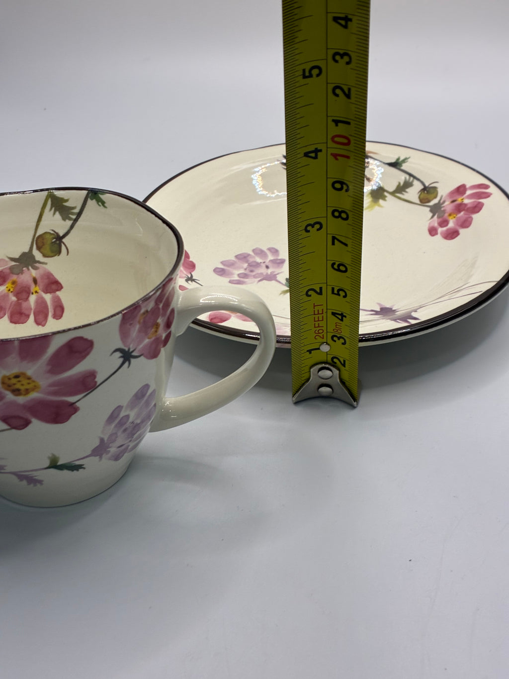 Japanese Floral Ceramic Cup & Saucer Set – Elegant Tea & Coffee Cup