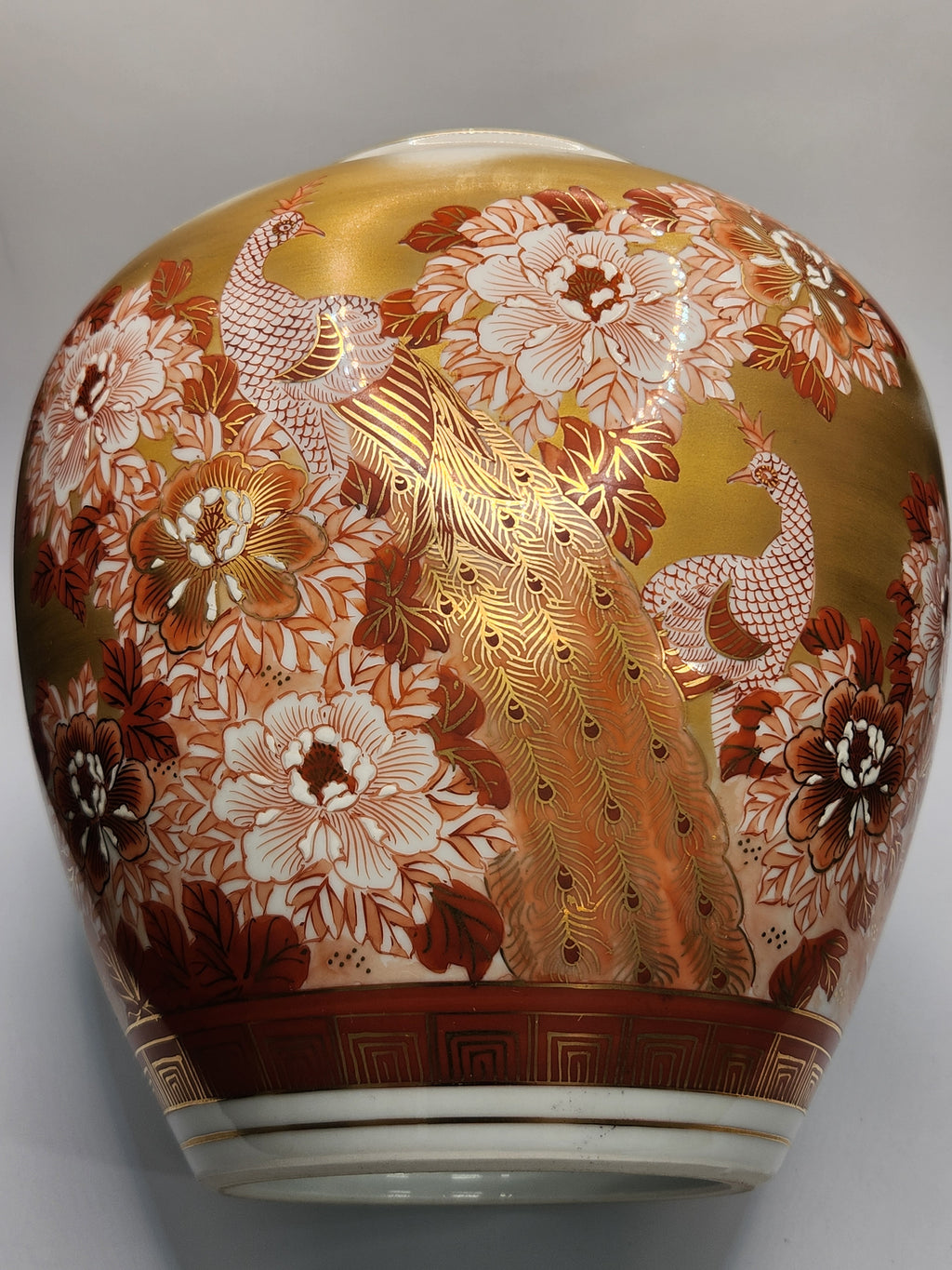 Kutani Ware Gold-Enamel Floral Phoenix Vase