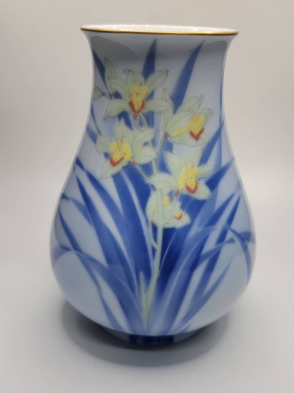 Japanese Hand-Painted Iris Porcelain Vase