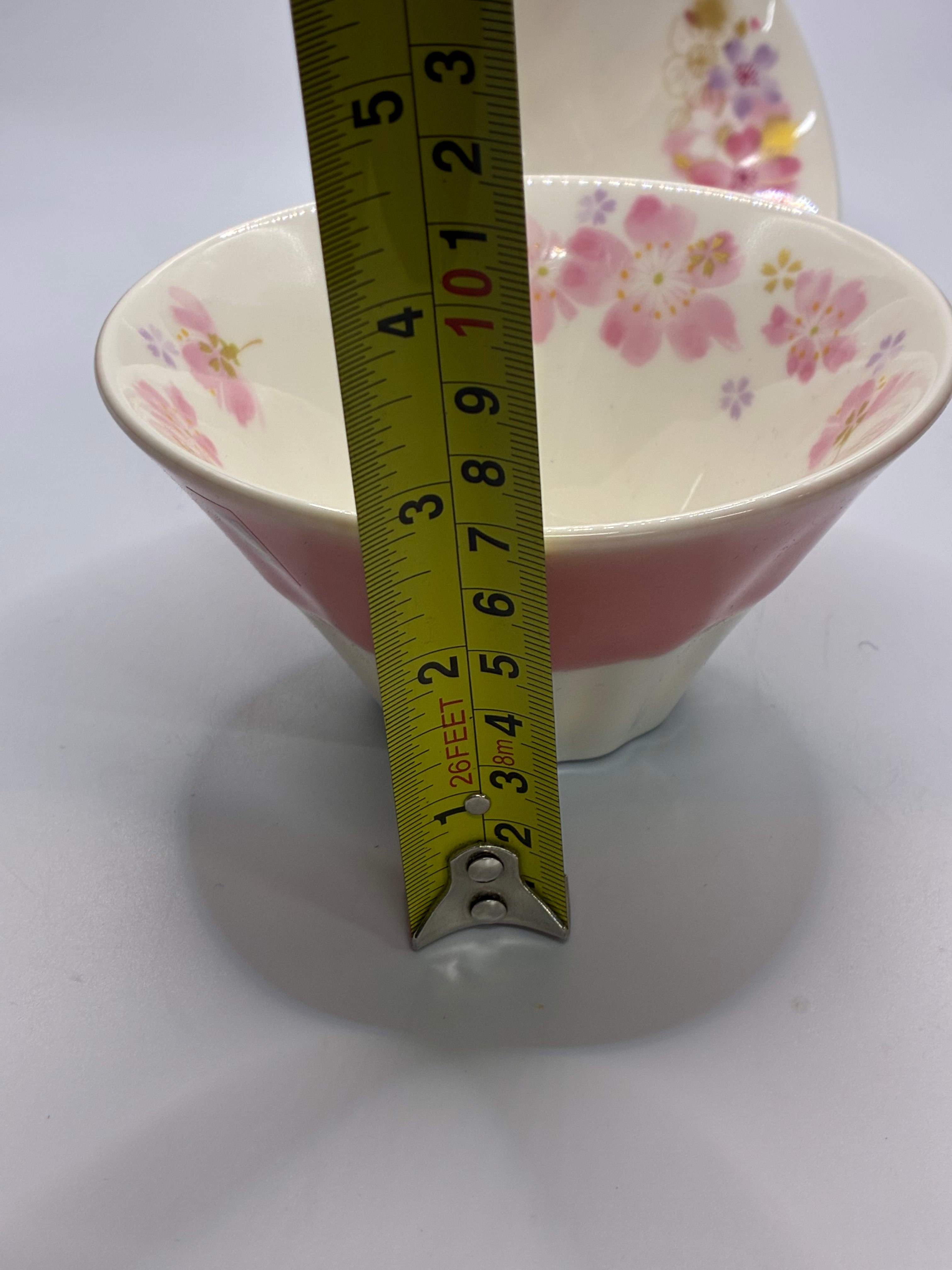 Mt. Fuji Shaped Mino Ware Ceramic Bowl Set (2-Piece) – Japanese Floral Tableware