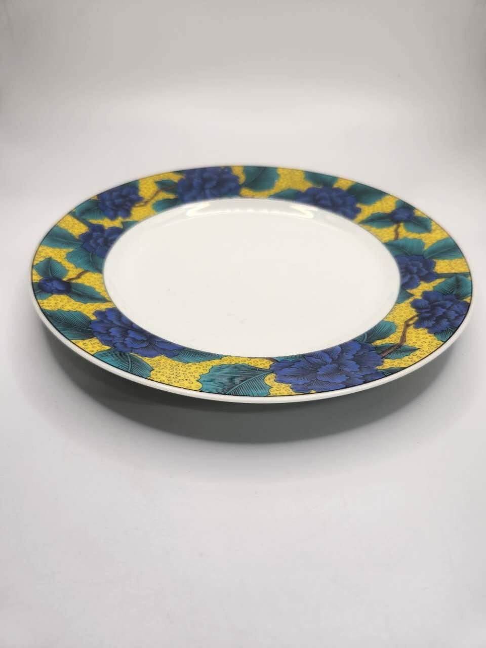 Japanese Hand-Painted Decorative Plate