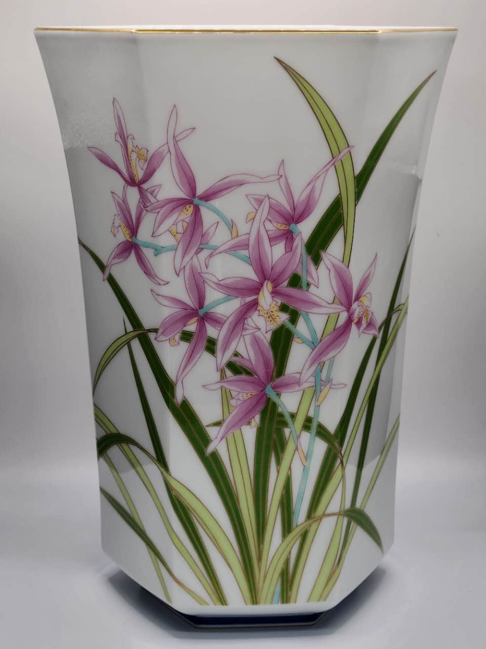 Hand-Painted Orchid Porcelain Vase | Elegant Oriental Décor