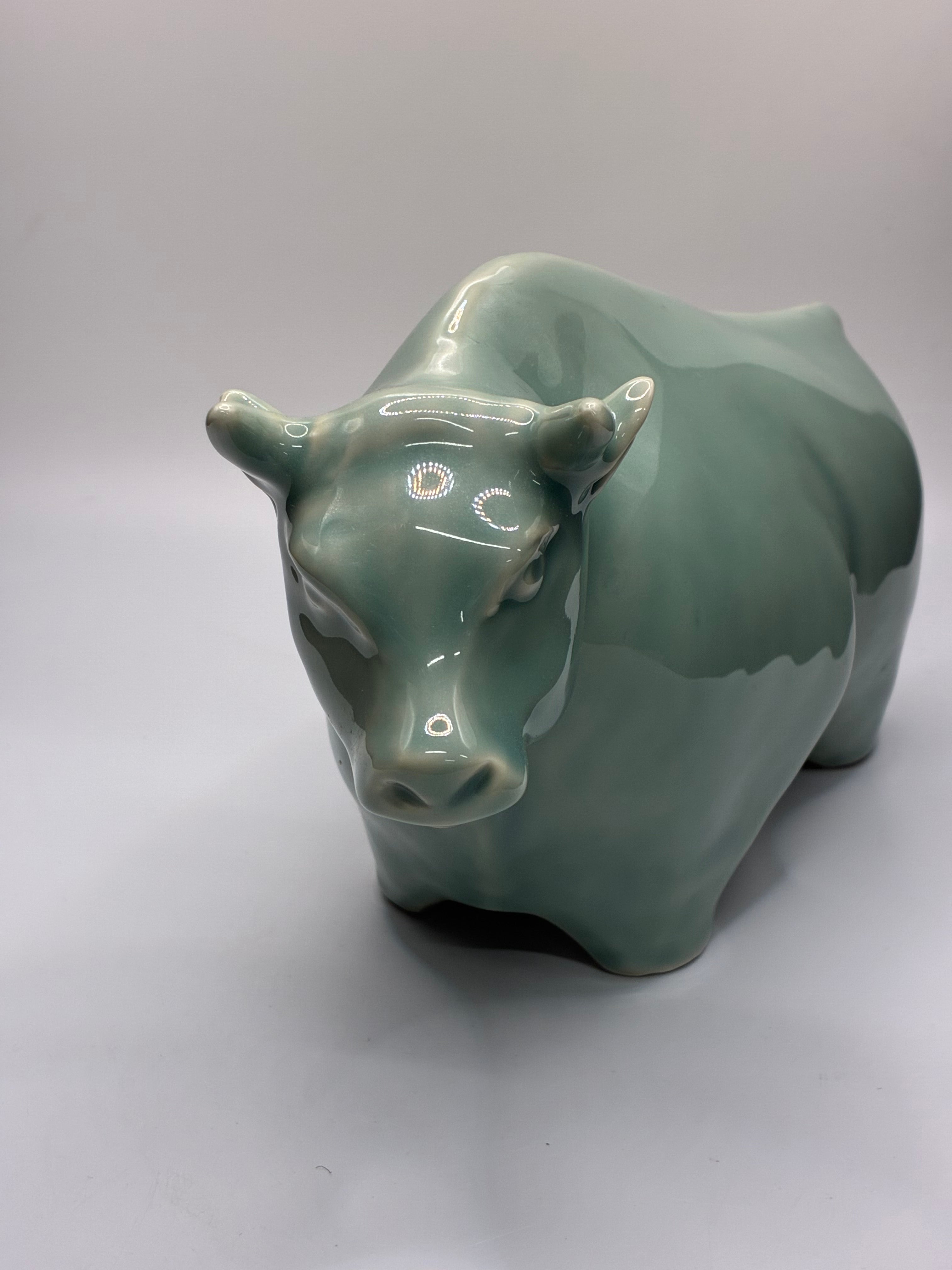 Japanese Celadon Ox Figurine – Glazed Porcelain Decorative Ornament