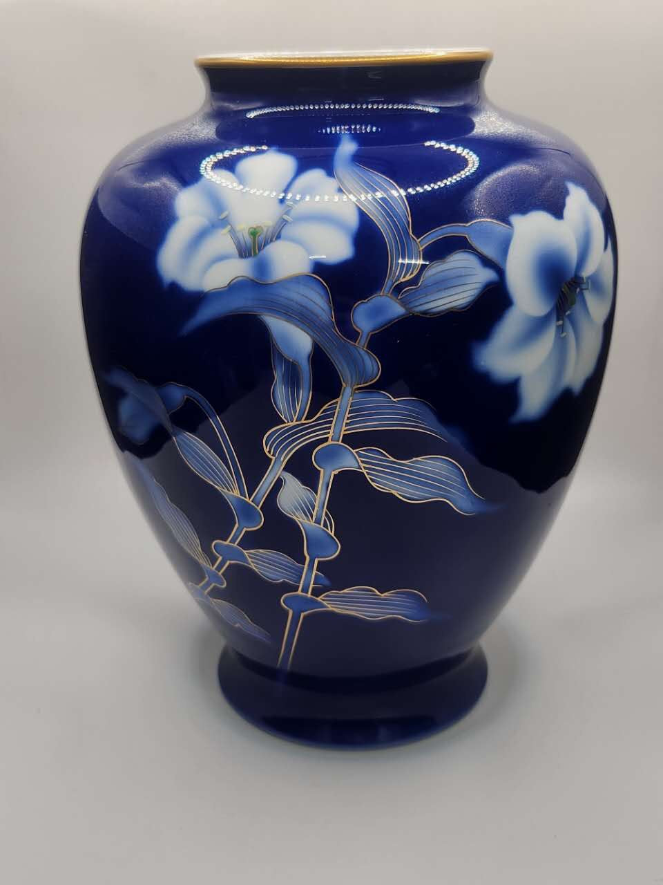 Fukagawa Porcelain Hand-Painted Cobalt Blue Floral Vase
