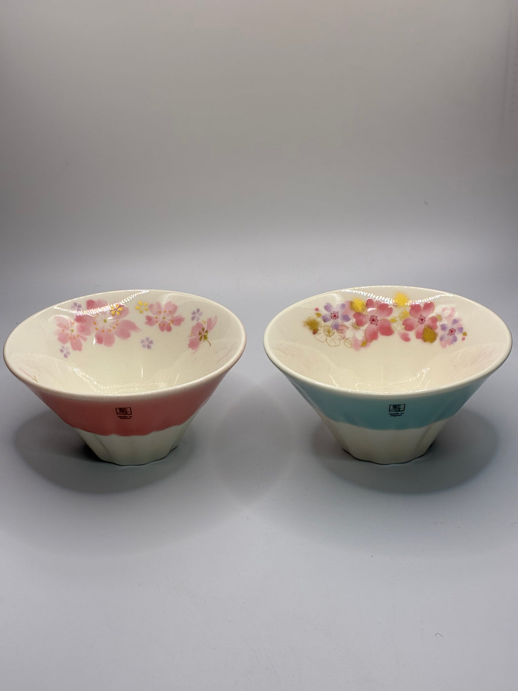 Mt. Fuji Shaped Mino Ware Ceramic Bowl Set (2-Piece) – Japanese Floral Tableware