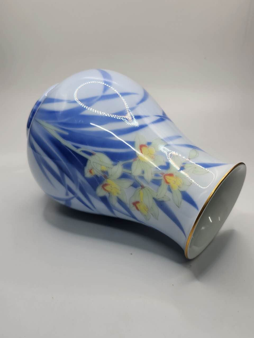 Japanese Hand-Painted Iris Porcelain Vase