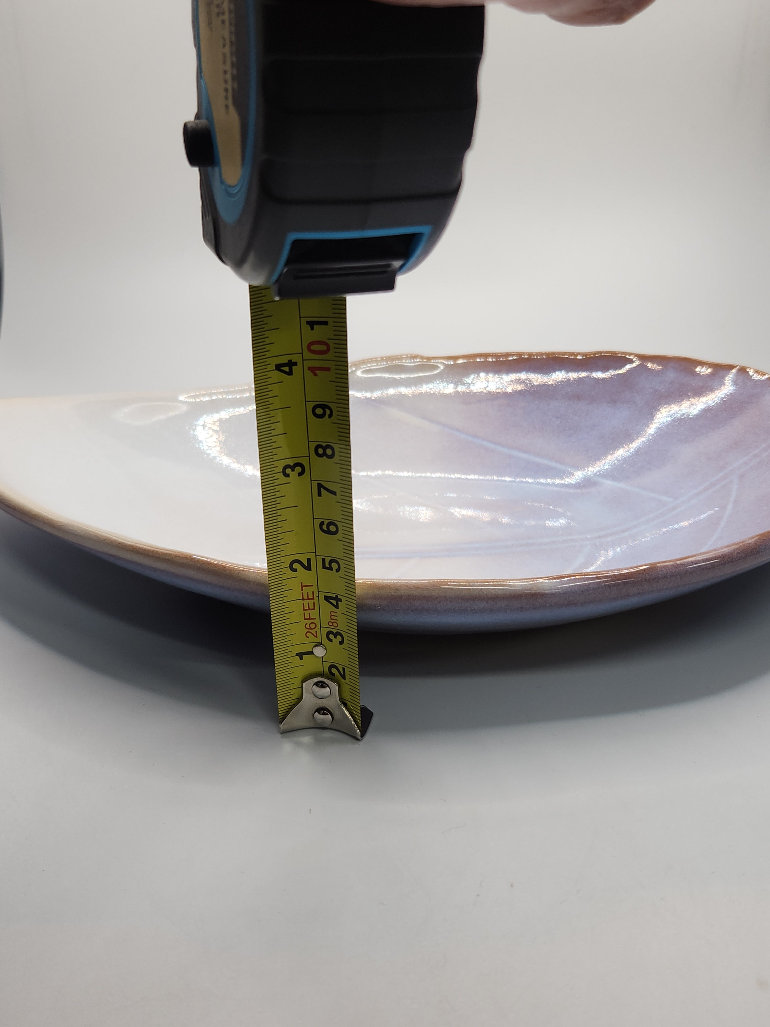 Handcrafted Japanese Glazed Leaf Plate – Single Piece