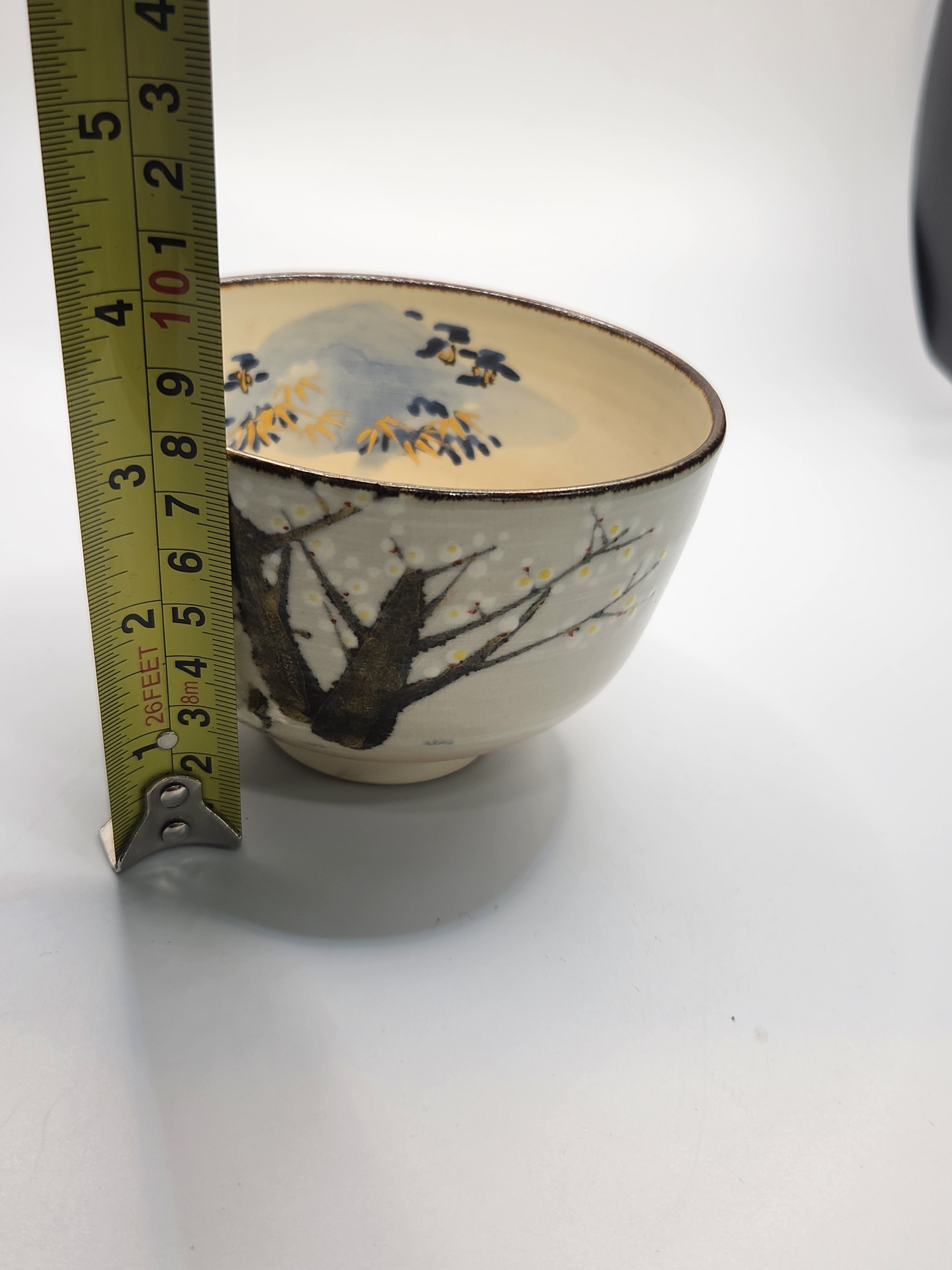 Japanese Shino Ware Hand-Painted Tea Bowl