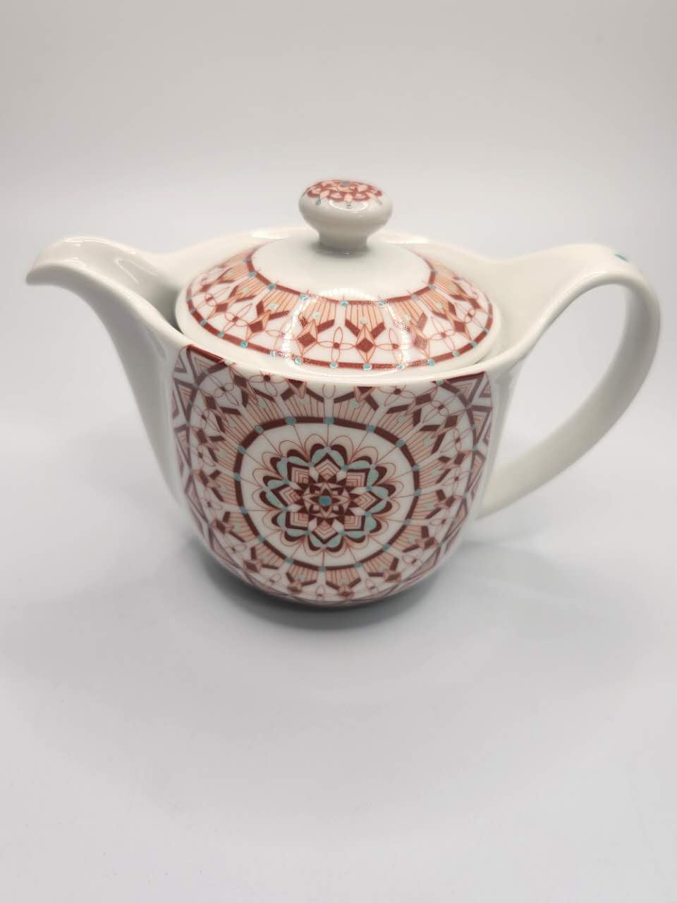 Japanese Porcelain Teapot with Red Geometric Motif