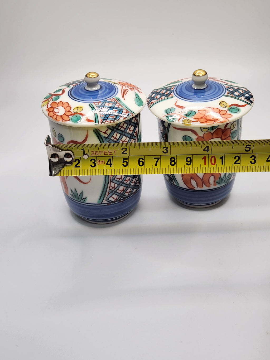 Kutani Ware Hand-Painted Lidded Tea Cups – Pair Set