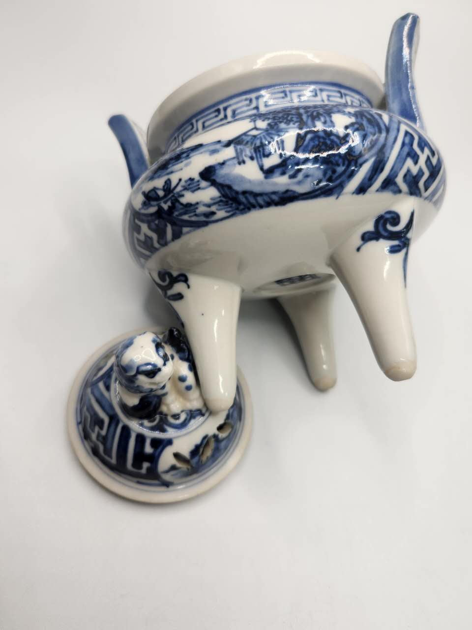 Blue & White Lion-Handle Tripod Incense Burner