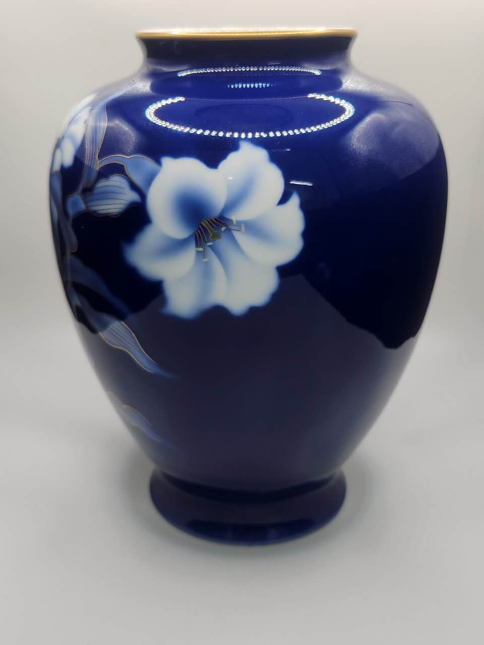 Fukagawa Porcelain Hand-Painted Cobalt Blue Floral Vase