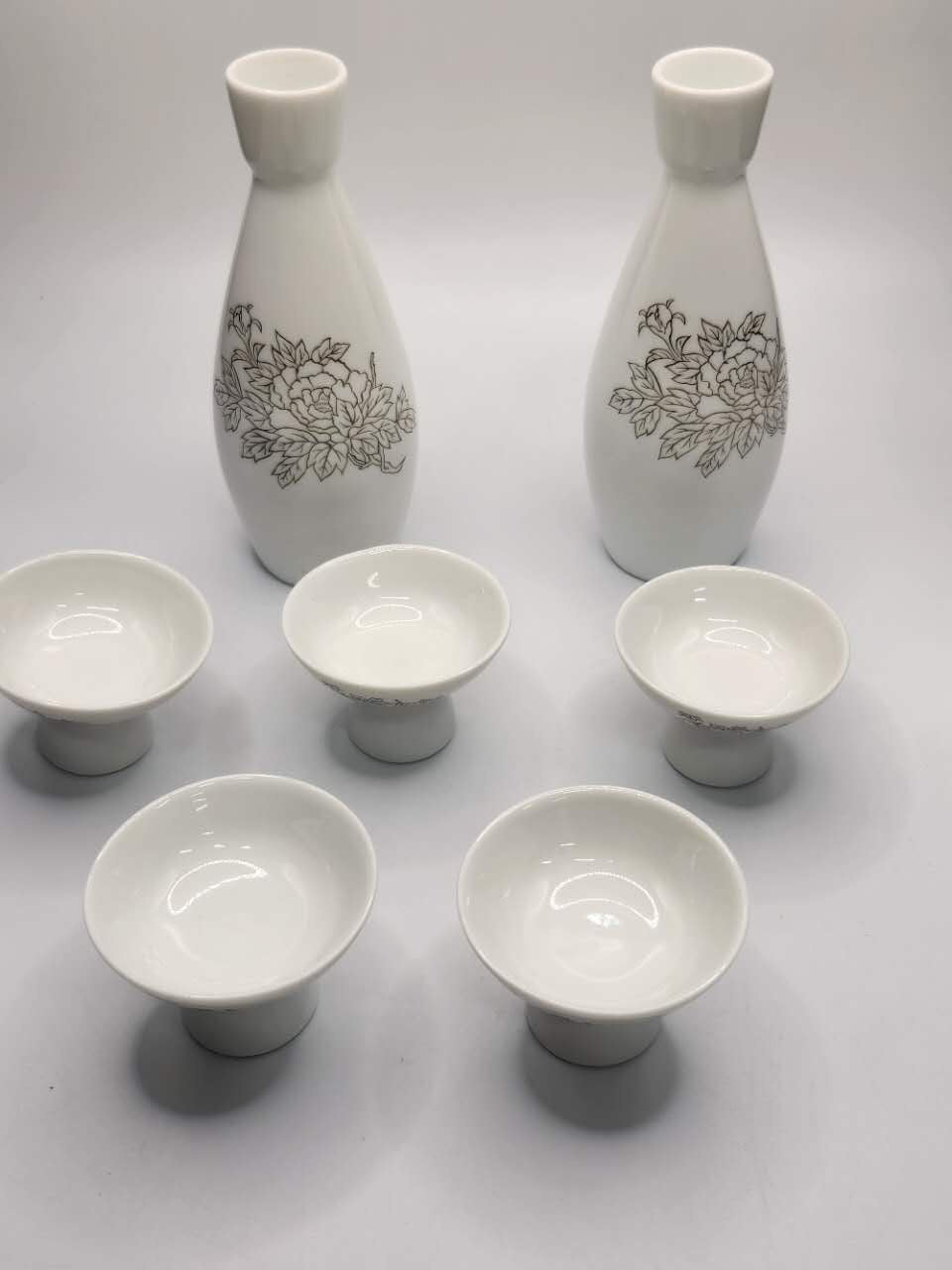 Sake Set with Silver Floral Motif