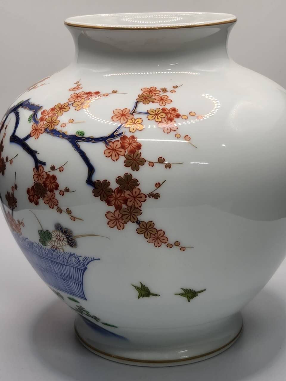 Hand-Painted Japanese Plum Blossom Porcelain Vase