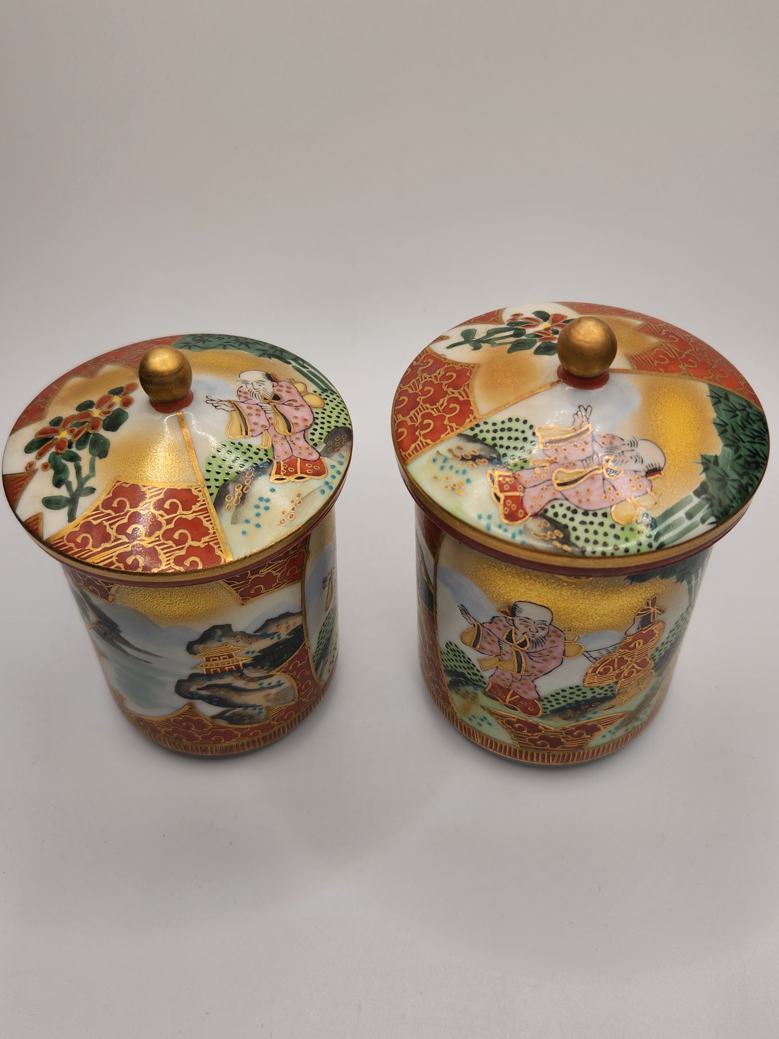 Kutani Ware Covered Tea Cups (Pair) | Hand-Painted & Gilded