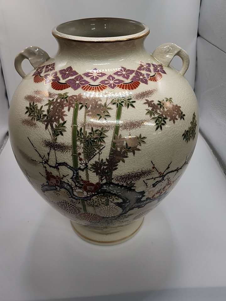 Japanese Vintage Hand-Painted Ceramic Vase – Large 32cm