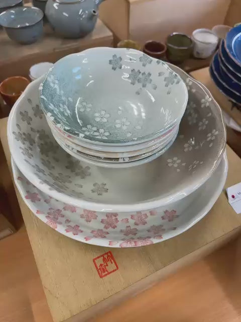 Japanese Sakura Gradient Tableware Collection 7-piece｜Bowls & Plates｜Made in Japan｜Hamaya Japan